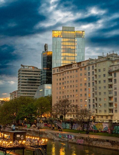 Jak pandemia wpłynęła na turystykę hotelową w Warszawie?